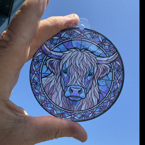 Highland Cow suncatcher close up detail